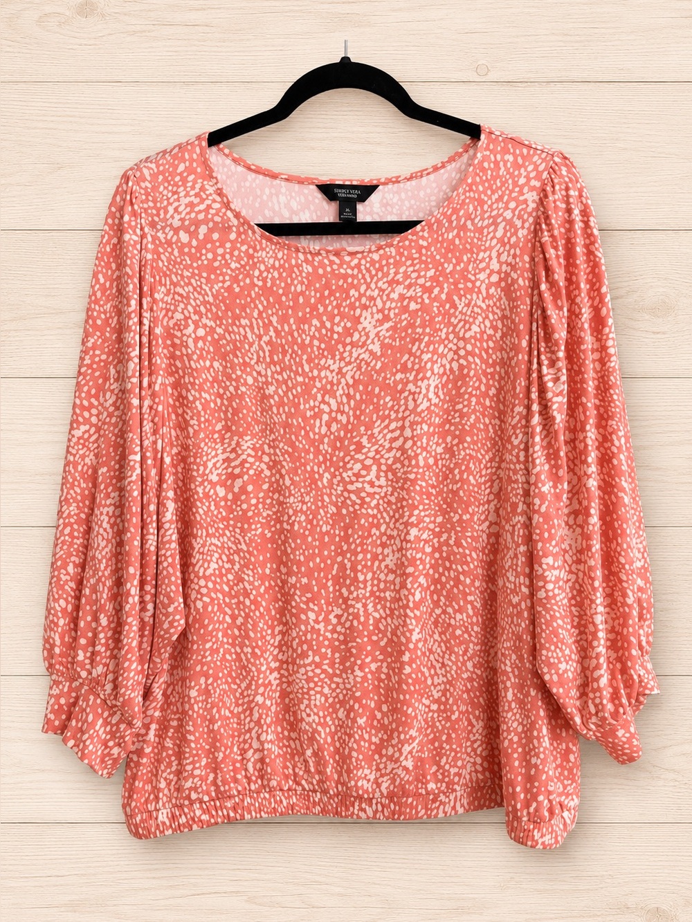 Simply Vera Vera Wang Coral Polka Trim Top - Picture 1 of 5